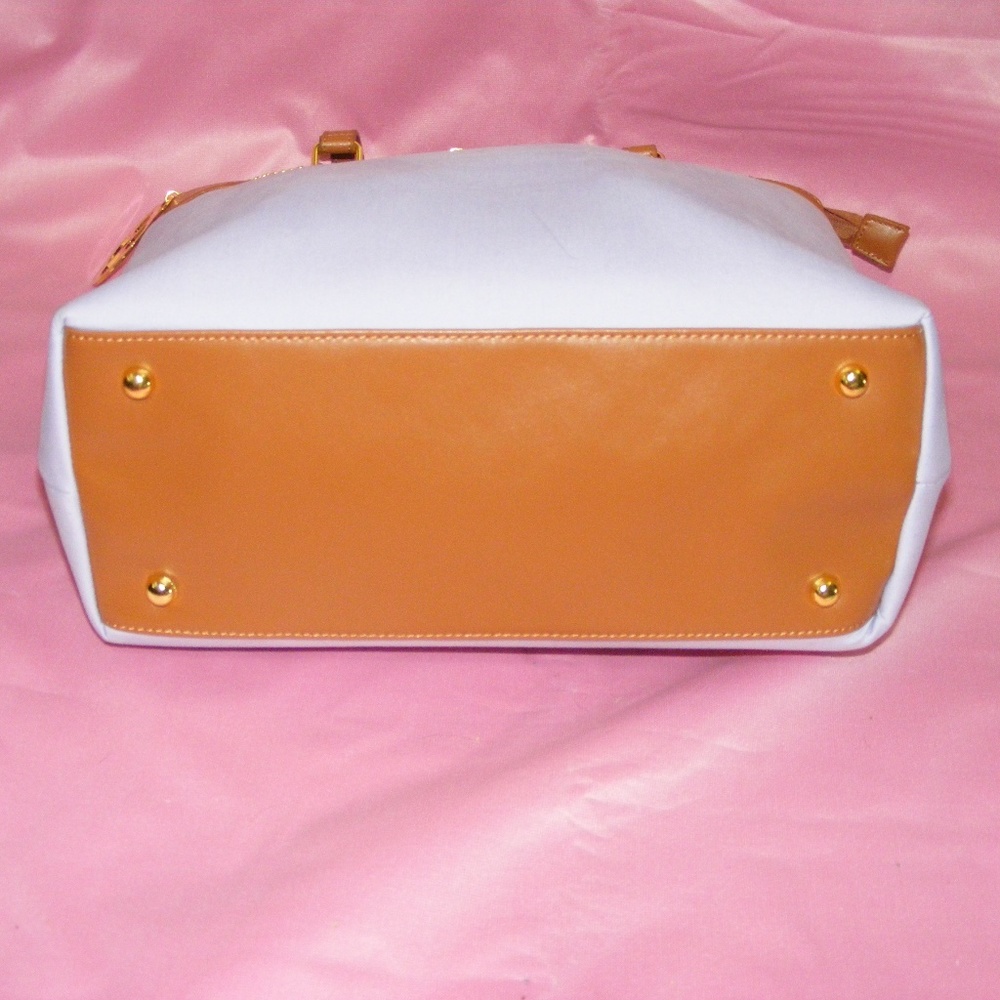 Lavender Canvas Purse NWT - Picture 3 of 7